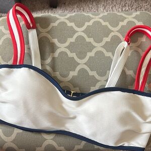 Shade & Shore White Bikini Top with Navy Trim and Red-Strap Accents